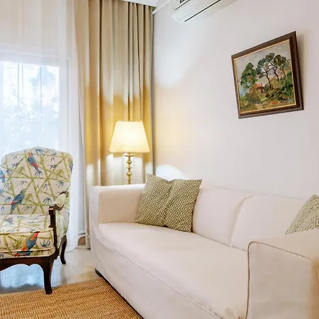 Cozy Central Flat W Garden 5 Min To Metro In Sisli Apartment Istanbul